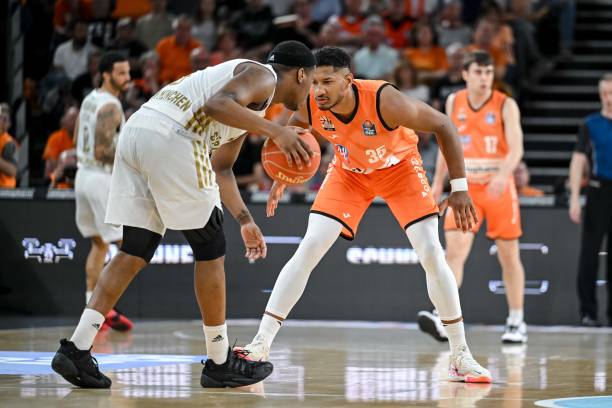 众多网友评 众多网友评