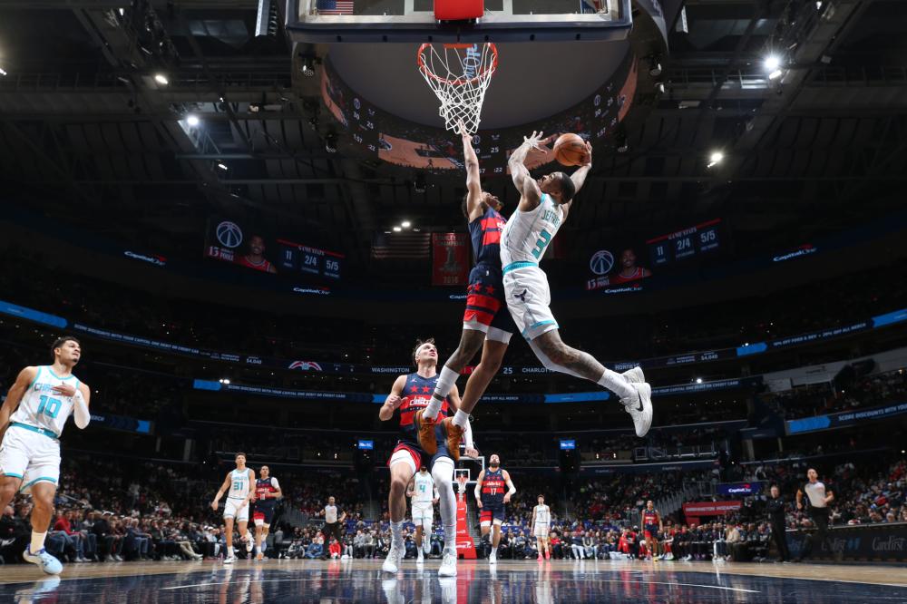 轻微接触下 轻微接触下