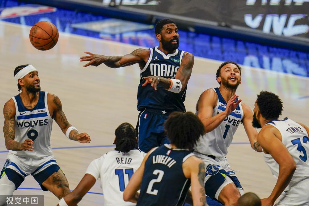 与日俱增 与日俱增