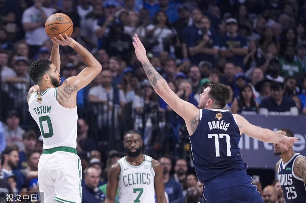 对曼城强大 对曼城强大